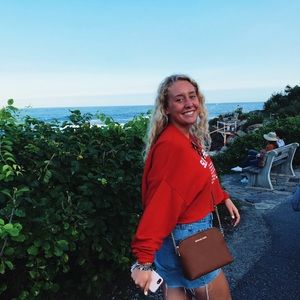 Meet your Posher, Siobhan